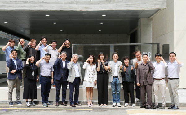‘애경 이노베이션 센터’(AKIC) 오픈
